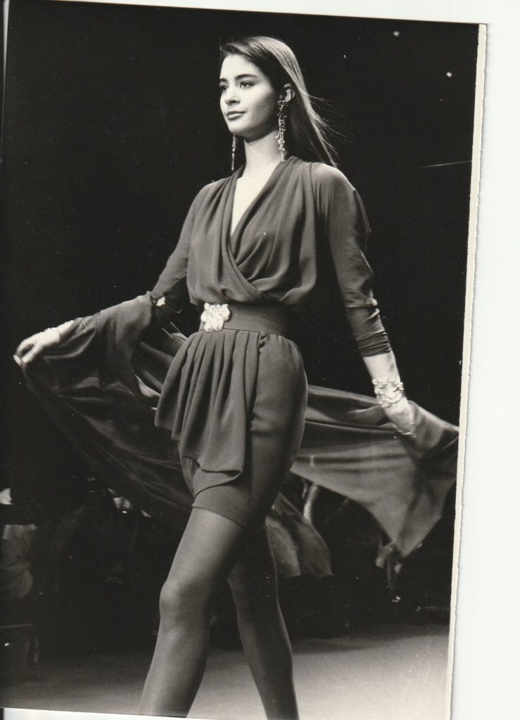 TIRAGE PHOTO Argentique Mode Karl Lagerfeld 1990 Défilé de mode 1989 12X18cm