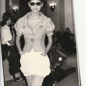 TIRAGE PHOTO	Argentique Christian Lacroix 1989 Robert Cohen AGIP	Défilé de mode