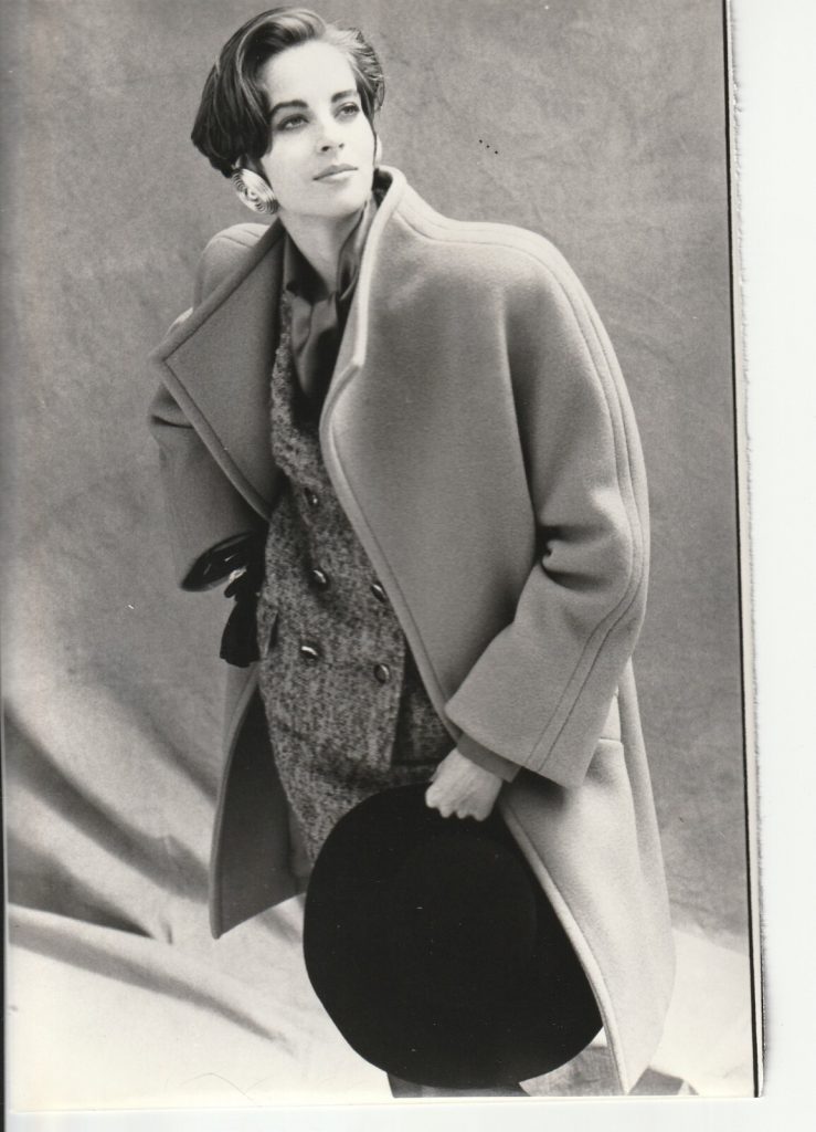 TIRAGE PHOTO Argentique Pierre Balmain 1989 Robert Cohen AGIP Défilé de mode
