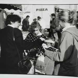 PHOTO Argentique, RC	France	étudiant avoir 20 ans	13X18cm	1990	Olivier Culmann