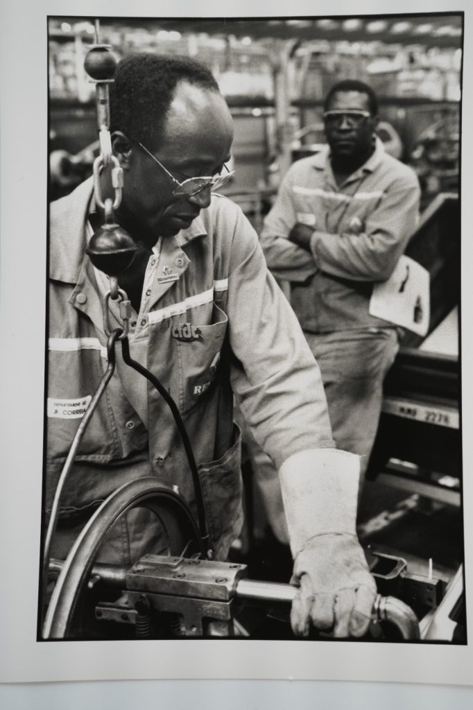 PHOTO Argentique France ouvrier syndicat CFDT	18X24cm	1990 Olivier Culmann