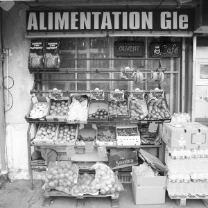 Tirage photo véritable argentique baryté URBANISME EPICERIE PARIS  30X45cm