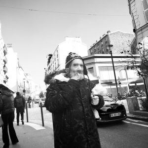 Photo argentique artistique STREET PHOTOGRAPHY PARIS  format 30x45cm