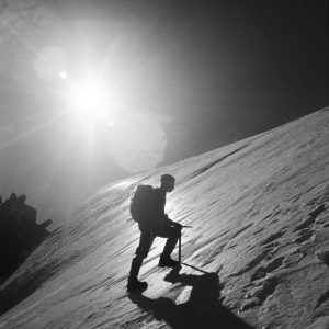 photo sur papier  argentique FRANCE ALPINISTE MONTAGNE 1960 format 30x45cm