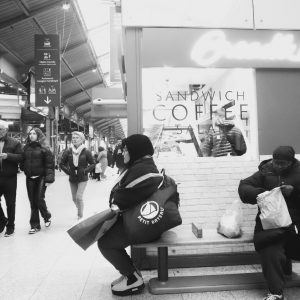 Photo argentique artistique STREET PHOTOGRAPHY PARIS  format 30x45cm