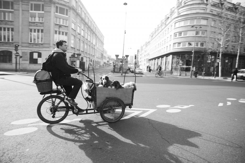 Photo argentique artistique STREET PHOTOGRAPHY PARIS  format 30x45cm