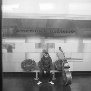 Photo argentique artistique STREET PHOTOGRAPHY PARIS  format 30x45cm