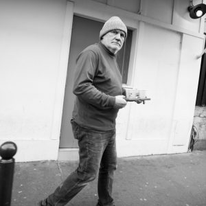 Photo argentique artistique STREET PHOTOGRAPHY PARIS  format 30x45cm