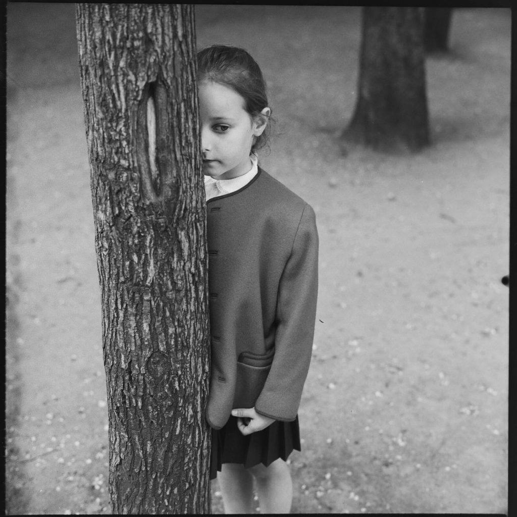 Tirage photo sur papier argentique Baryté ENFANT PARIS 1960 50X50cm