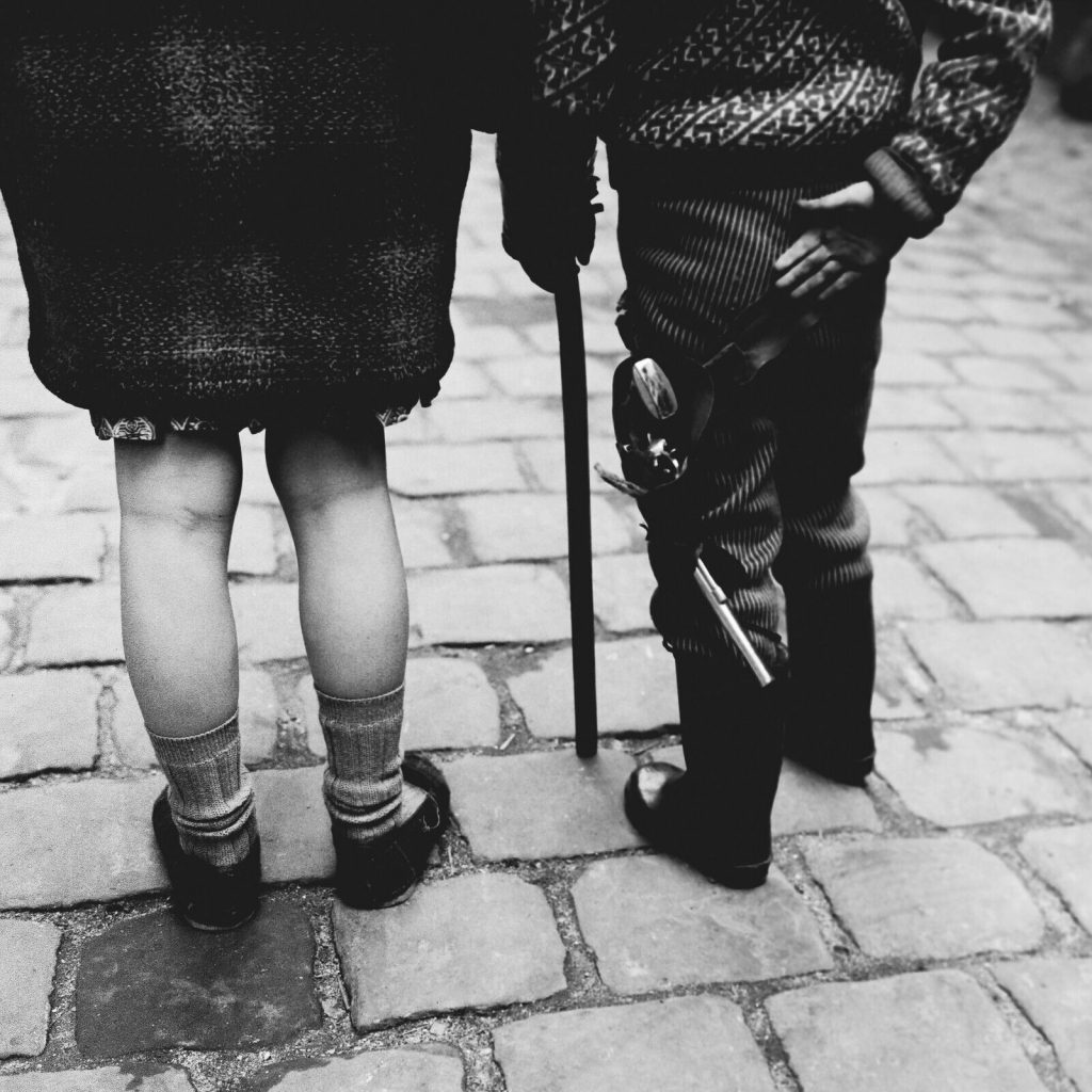 Tirage photo sur papier argentique Baryté ENFANT PARIS 1960 50X50cm