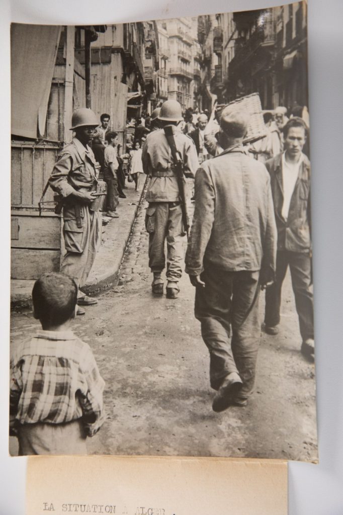 PHOTO DE PRESSE TAMPON AGENCE INTERCONTINENTAL 1950 GUERRE D' ALGERIE 13X18cm