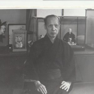 SNAP SHOT VINTAGE  CHINE HOMME EN "KIMONO" Hanfu 1950