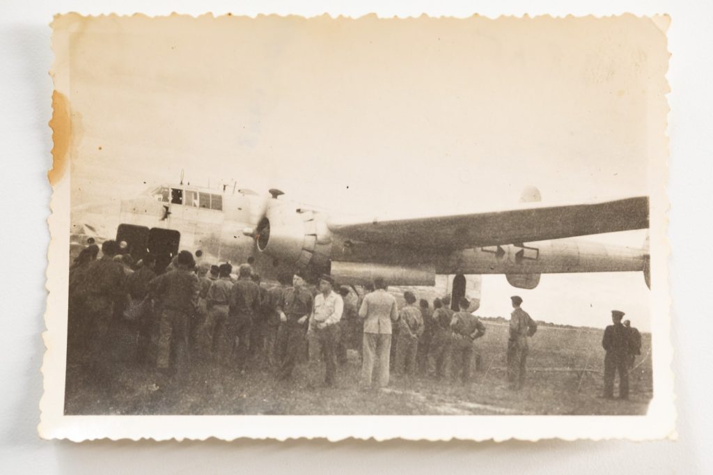 PHOTO SNAP SHOT France 1er régiment de chasseurs parachutistes 1er RCP 1948