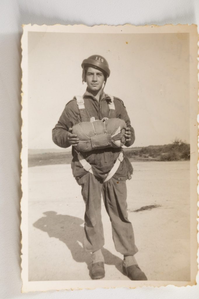 PHOTO SNAP SHOT France	 1er régiment de chasseurs parachutistes 1er RCP 1948