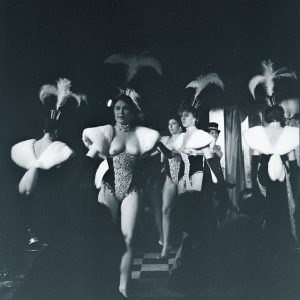 Tirage photo argentique Pin-up  femme 1960 30x30cm ARTISTE DE CABARET