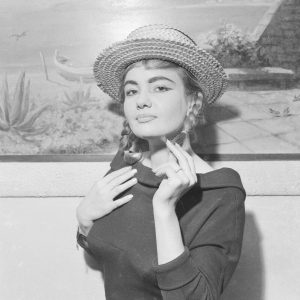 Tirage photo argentique Pin-up  femme 1960 30x30cm ARTISTE DE CABARET