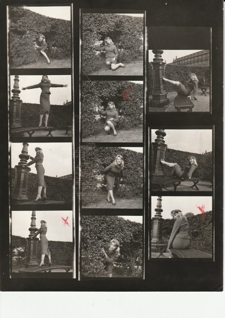 TIRAGE PHOTO argentique 1960' planche contact ACTRICE PINUP 21X27CM