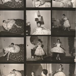 TIRAGE PHOTO	Planche contact argentique 1960 PIN-UP FORMAT DES IMAGES 6X6CM