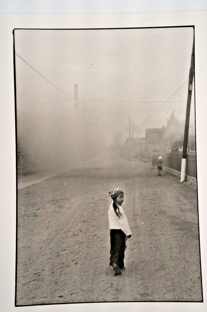 PHOTO Argentique reportage en Roumanie 18X24cm 1990 Olivier Culmann