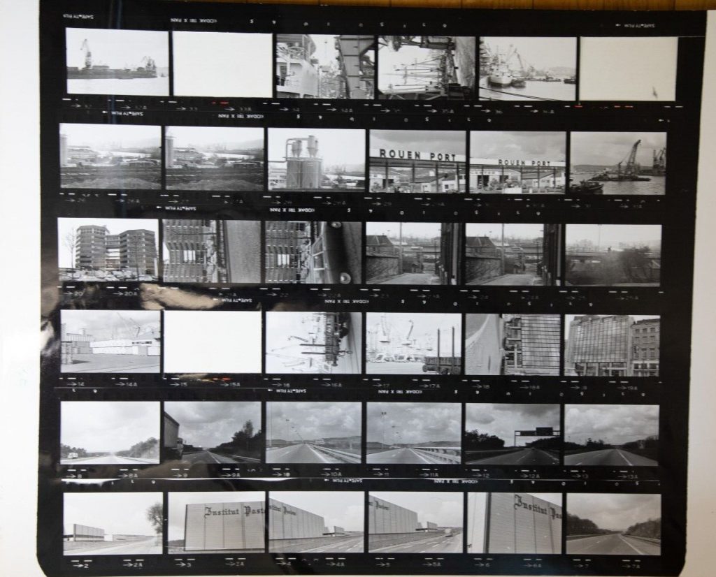 TIRAGE PHOTO	argentique grande planche contact 1980	VUE DIVERS NORMANDIE 40X50cm