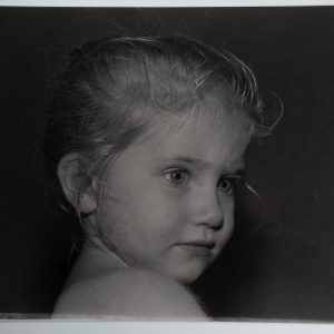 TIRAGE PHOTO Argentique	France	vue d'artiste PORTRAIT ENFANT France	30x40cm	1960