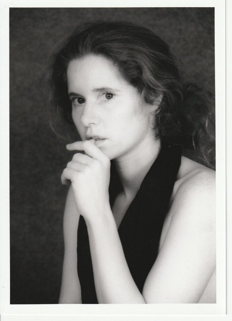 PHOTO argentique artistique portrait femme pinup NOIR ET BLANC format 13X18 1980