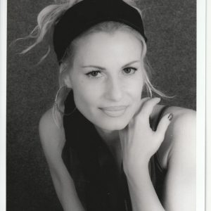 PHOTO argentique artistique portrait femme pinup NOIR ET BLANC format 13X18 1980