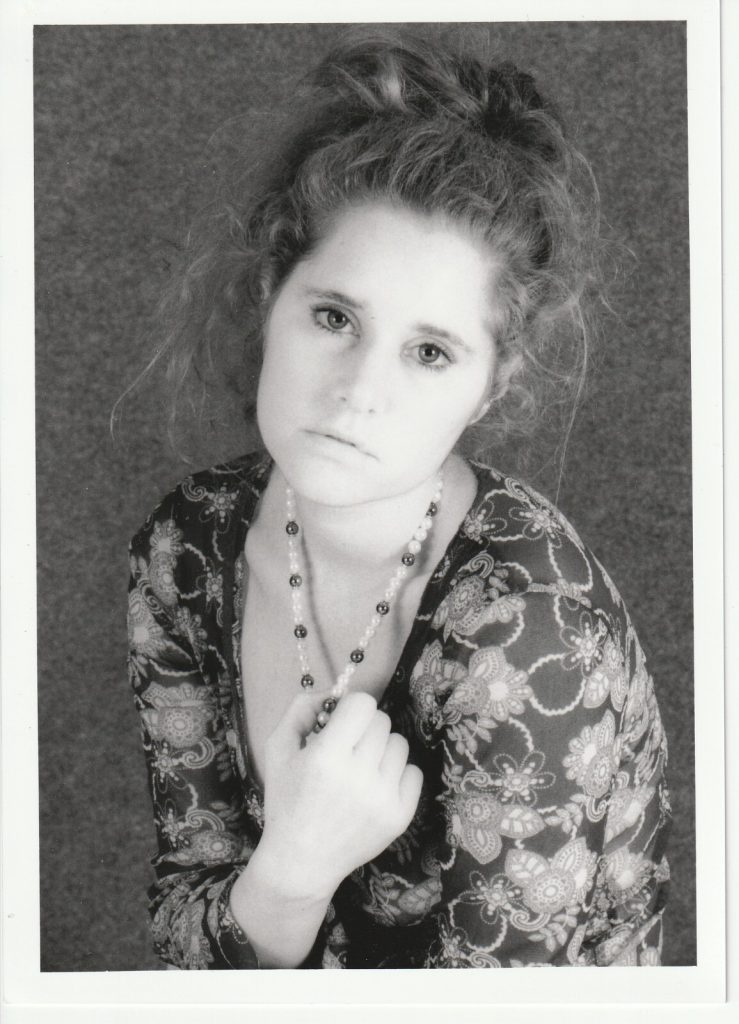 PHOTO argentique artistique portrait femme pinup NOIR ET BLANC format 13X18 1980