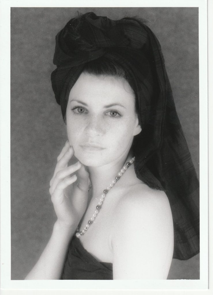 PHOTO argentique artistique portrait femme pinup NOIR ET BLANC format 13X18 1980