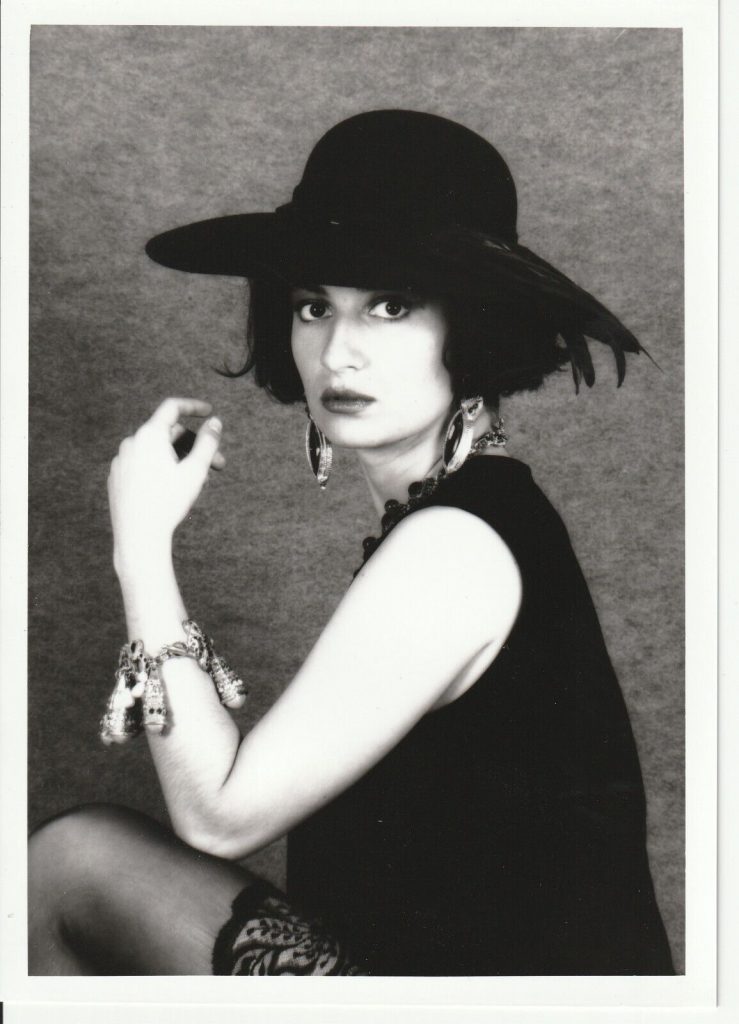 PHOTO argentique artistique portrait femme pinup NOIR ET BLANC format 13X18 1980