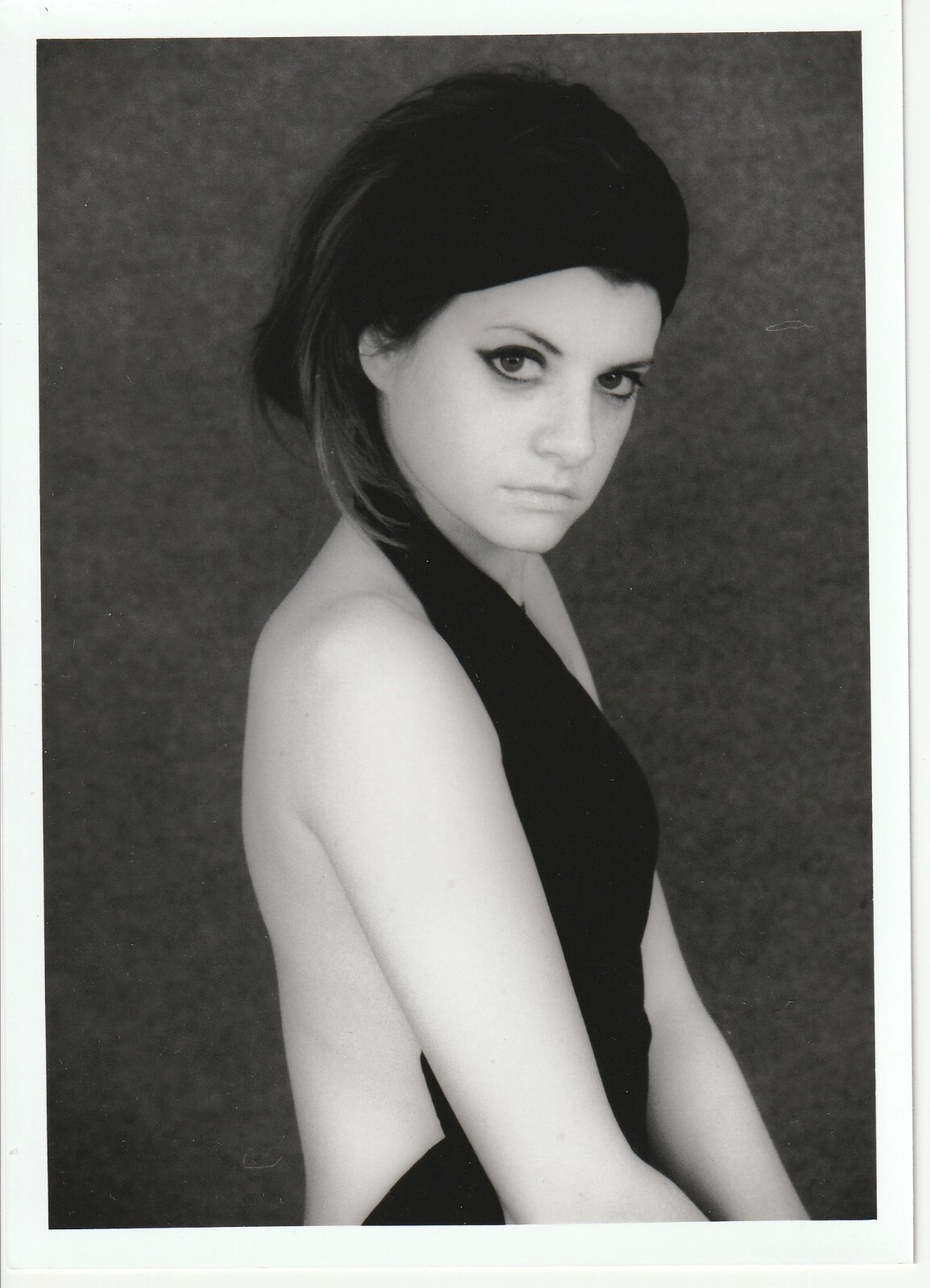 PHOTO argentique artistique portrait femme pinup NOIR ET BLANC format 13X18 1980