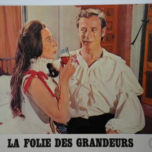 PHOTO Cinéma LOBBY CARDS La folie des grandeurs	22X28cm	1970 Yves Montand