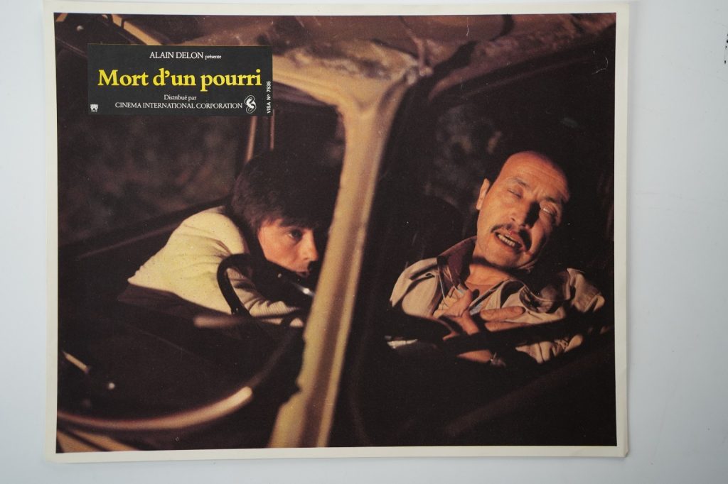 PHOTO Cinéma LOBBY CARDS mort d'un pourri	23X29CM	1970 Alain Delon