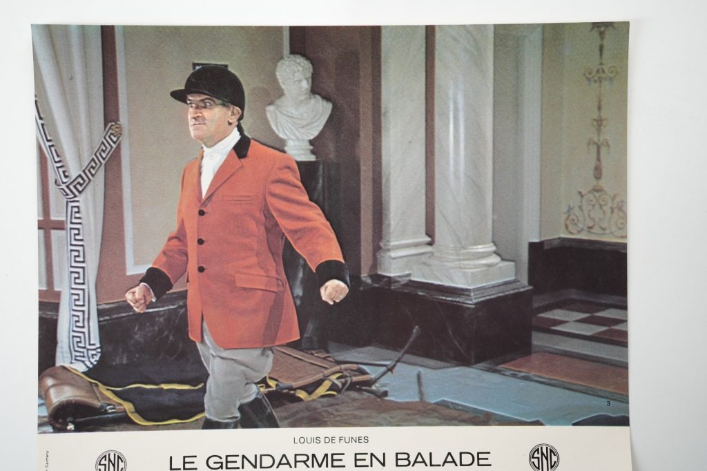 PHOTO Cinéma LOBBY CARDS Le gendarme en balade 23X30cm 1970 Louis de Funes