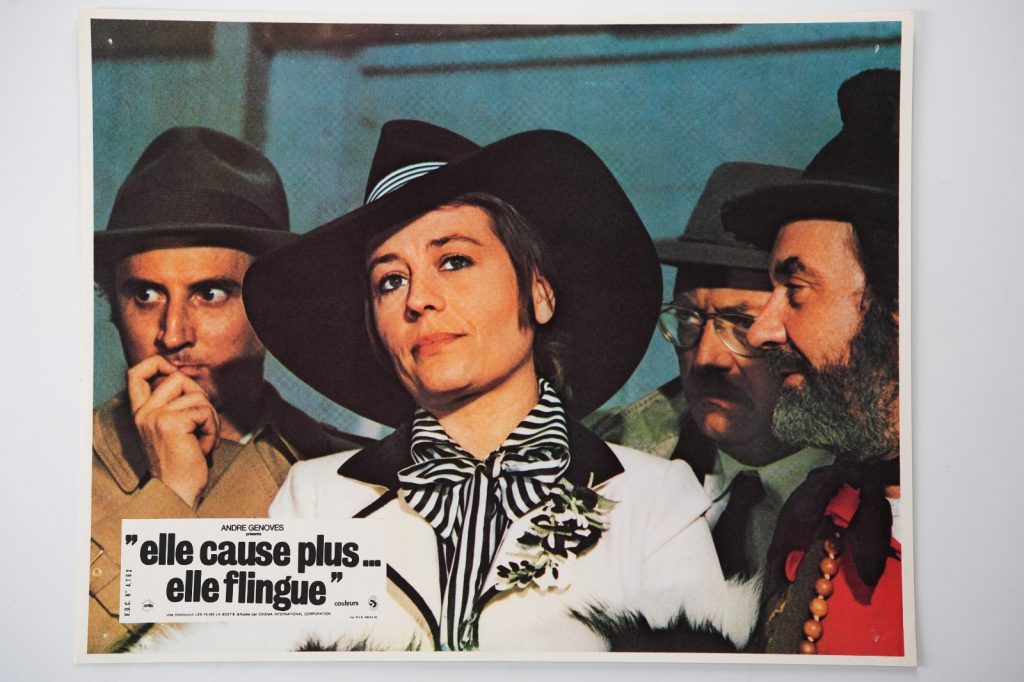 PHOTO Cinéma LOBBY CARDS ELLE CAUSE PLUS... ELLE FLINGUE 22X28cm 1970 GIRARDOT