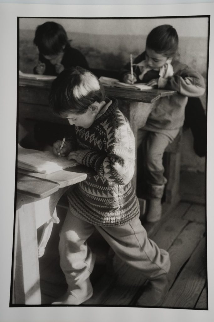 PHOTO Argentique reportage en Roumanie 18X24cm 1990 Olivier Culmann