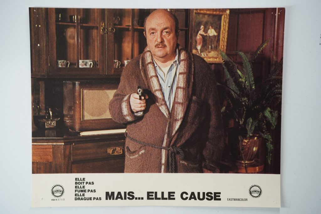 PHOTO Cinéma LOBBY CARDS MAIS ELLE CAUSE	22X28cm	1970 BLIER