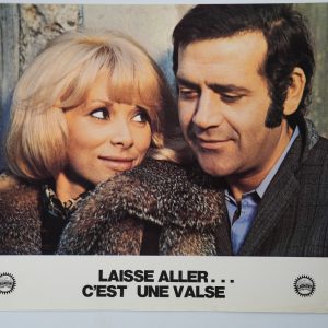 PHOTO Cinéma LOBBY CARDS LAISSE ALLER C'EST UNE VALSE	22X26cm	1970 Mireille Darc