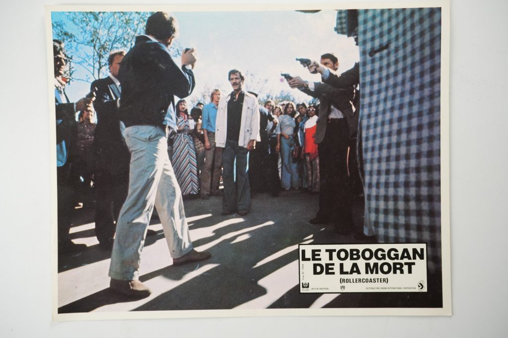PHOTO Cinéma LOBBY CARDS LE TOBOGGAN DE LA MORT (ROLLERCOASTER) 1970 22X29cm