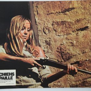 PHOTO Cinéma LOBBY CARDS LES CHIENS DE PAILLE	22X28cm	1970 Susan George