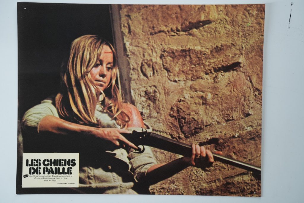 PHOTO Cinéma LOBBY CARDS LES CHIENS DE PAILLE 22X28cm 1970 Susan George