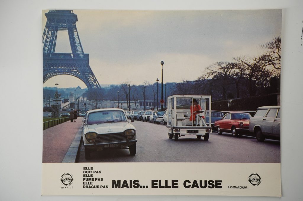 PHOTO Cinéma LOBBY CARDS MAIS ELLE CAUSE	22X28cm	1970