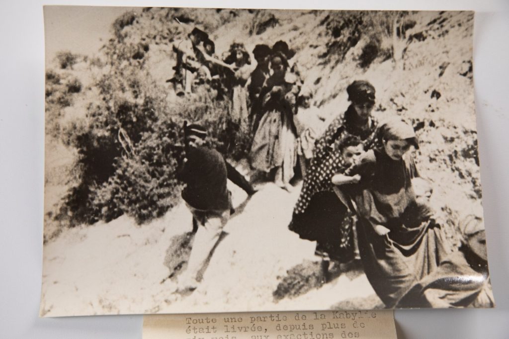 PHOTO DE PRESSE TAMPON AGENCE INTERCONTINENTAL 1950 GUERRE D' ALGERIE 13X18cm