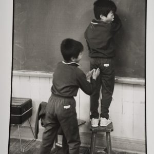 PHOTO Argentique reportage en Chine Enfant  18X24cm	1990	Olivier Culmann