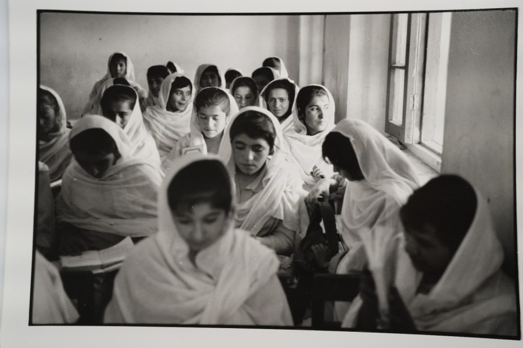 PHOTO ARGENTIQUE 1990' Olivier Culmann reportage en Inde 18X24cm NOIR ET BLANC