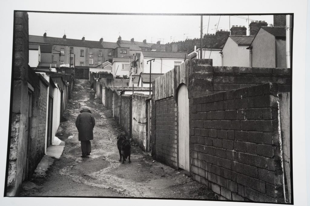 PHOTO ARGENTIQUE 90' Olivier Culmann reportage en IRLANDE 18X24cm NOIR ET BLANC