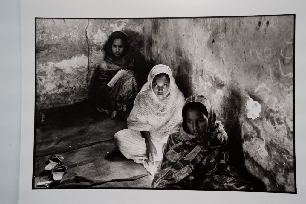 PHOTO ARGENTIQUE 90' Olivier Culmann reportage Pakistan 18X24cm NOIR ET BLANC
