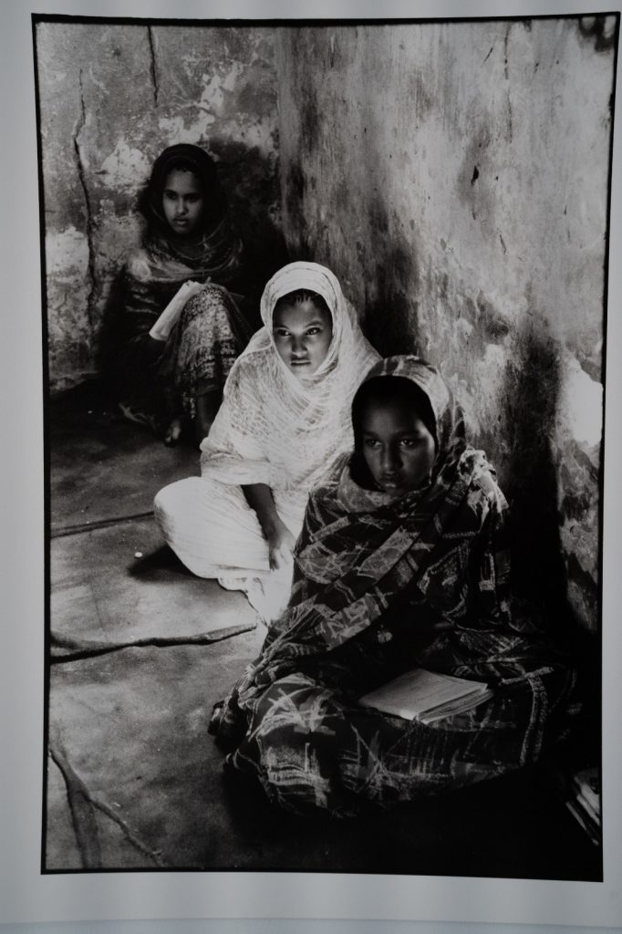 PHOTO ARGENTIQUE 90' Olivier Culmann reportage Pakistan 18X24cm NOIR ET BLANC