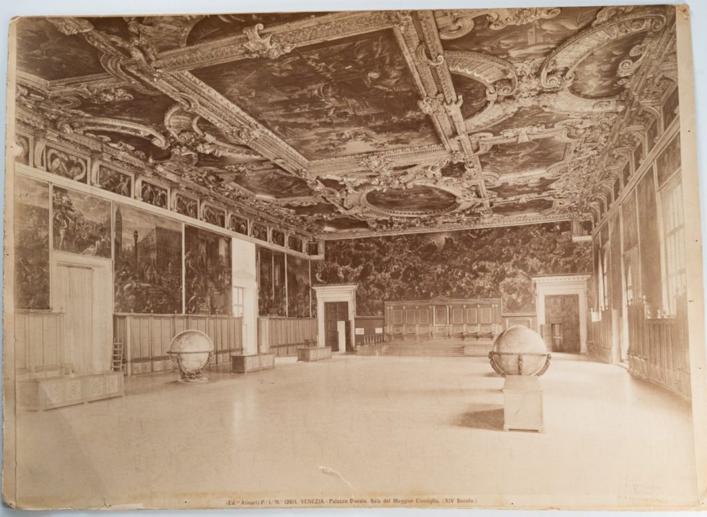PHOTO Albumine	Italie	Intérieur  Palais des Doges Venise	32X45cm	1880	Alinari