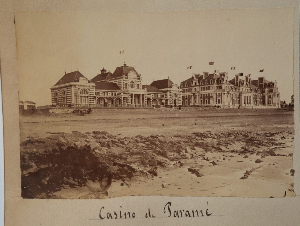 PHOTO Albumine France Paysage de Bretagne casino de Paramé 11x16cm 1880